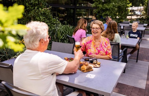 Wekerom House | Carefree enjoyment in a luxury lodge with hottub!