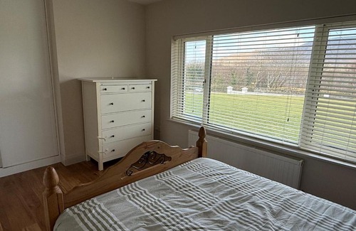 Cahirciveen House | Carhan River Holiday Home - Cahersiveen
