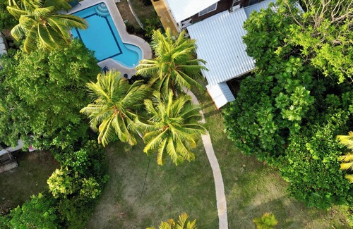 Punta Sur House | Caribbean Villa with Private Pool and Yard, Perfect for Families and Groups