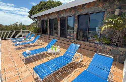 Hart Bay Villa | Caribbean Cottage with Breathtaking Views and Your Own Private Pool!