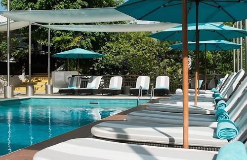 Charlotte Apartment | Caribbean Couple Retreat | Free Parking | Short Drive From from the Beach