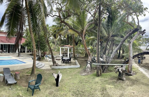 Nombre de Dios House | Caribbean Haven Of Nature 'Preci Beach'