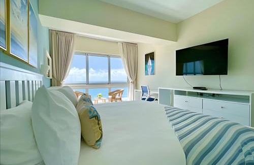 Juan Dolio - El Pueblo Apartment | Caribbean OceanView 1Bdrm Beachfront Apartment