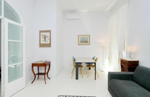 Esquilino Apartment | Carlo Alberto by Halldis