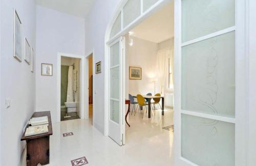 Esquilino Apartment | Carlo Alberto by Halldis