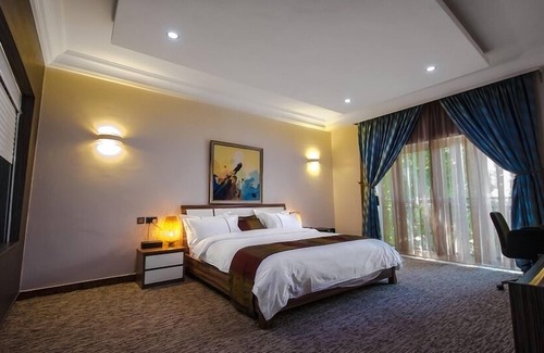 Ibadan Hotel | Carlton Gate Hotel