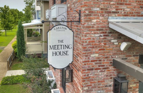 Eufaula Apartment | Carlton Landing! Meeting House- Cozy room with queen bed and walk in shower!