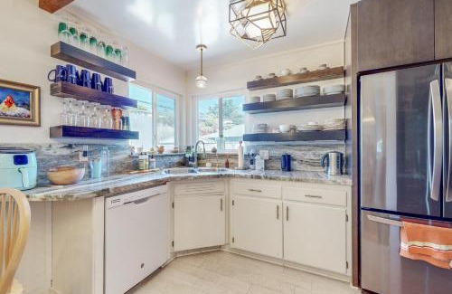 Mission Fields House | Carmel-by-the-Sea Home.