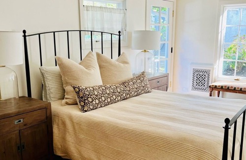Monterey Cottage | Carmel Valley 2-bedroom cottage - near wineries, beach, hiking