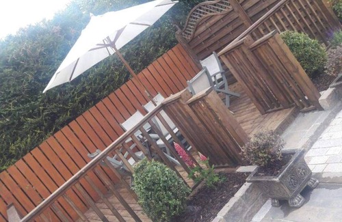 Carndonagh House | Carndonagh - 3-Bedrooms - Sleeps 6/7 - Garden