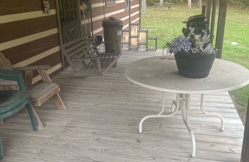 Vevay Cabin | Carol’s Cabin in the Woods in Historic Hoosier Hills