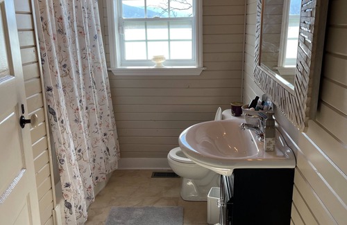 Dunlap Other | Carolyn’s Acres Farm & Incredible Mountain Views