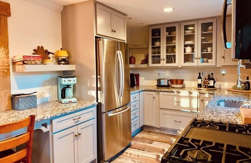 Firthcliffe Cottage | Carriage House: Romantic Hideaway near West Point