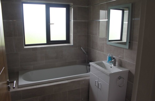 Cortober House | Carrick Riverside Family Luxury 3