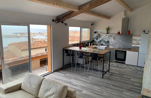 Martigues Apartment | Carro, Appartement Avec Terrasse vue Mer, 2 Chambres