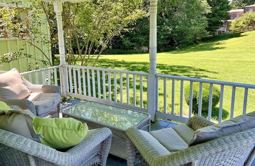 Harpers Ferry Cottage | Carrot Top Cottage PLUS Carriage House
