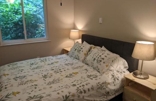 Norwood Apartment | Carter #5 Two bedroom unit near Xavier Downtown