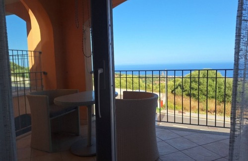 Trinita d'Agultu Apartment | Casa Nonna Diana tramonti mozzafiato