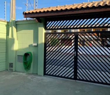 Ilha Comprida House | Casa, 1 quadra da praia.