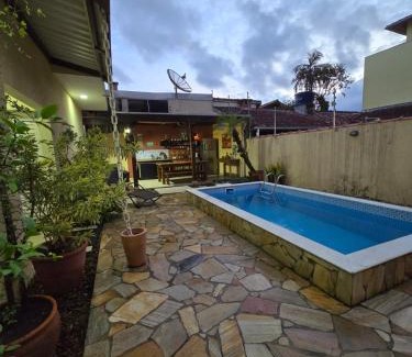 Maranduba House | Casa - 2 suites, churrasqueira no terraço - 200 mts Praia do Sapê