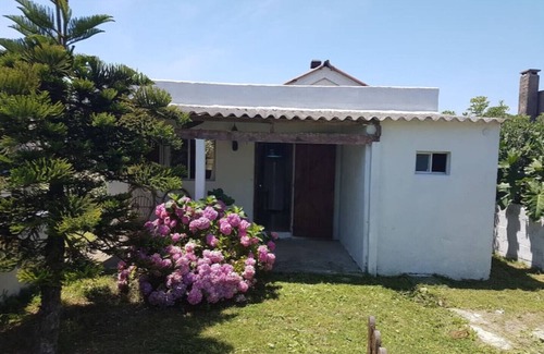 Aguas Dulces House | Casa 20 metros de la playa