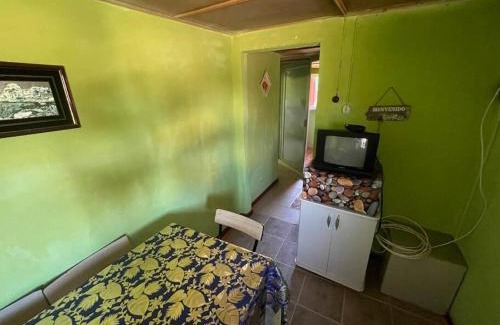 Aguas Dulces House | Casa a 20 metros de la playa con parrillero