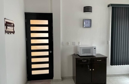 Tehuacan House | Casa a 5 Minutos del Hospital de La Mujer con Todos Los Servicios