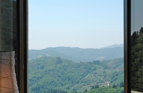 Pescaglia House | Casa Afra on quiet hills near Lucca and with an amazing view