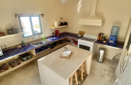 Centro House | Casa AK'U -3 bedrm Colonial Charm & Pool three blocks from Paseo Montejo