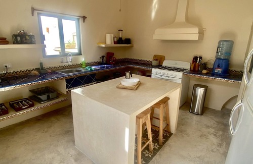 Centro House | Casa AK'U -3 bedrm Colonial Charm & Pool three blocks from Paseo Montejo