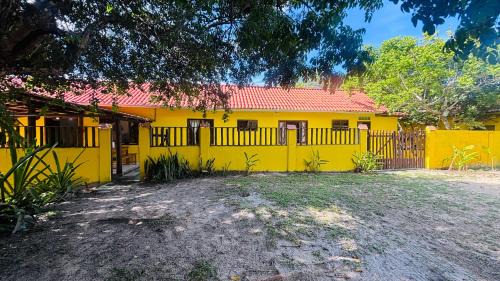 Aritagua Villa | Casa Amarela na praia para 13 pessoas