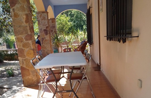 Vilaur Ski Chalet | Casa AMB Jardi en Pueblo Medieval en el Alt Emporda a 10 min Playas Costa Brava