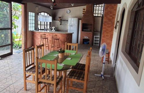 Mococa House | Casa ampla de fundos - Praia da Mococa