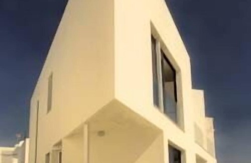 Arrieta Apartment | CASA ANCLADA BAJA in Playa de Arrieta