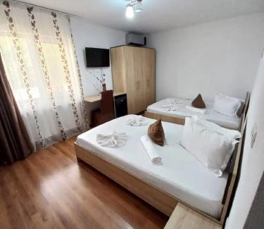 Gura Suhasului House | Casa Anghel Ocnele Mari