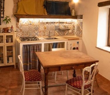 Artena House | Casa Arco Oscuro