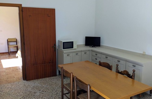 Scorrano Apartment | Casa Aurora - Restful garden and BBQ in the heart of Salento