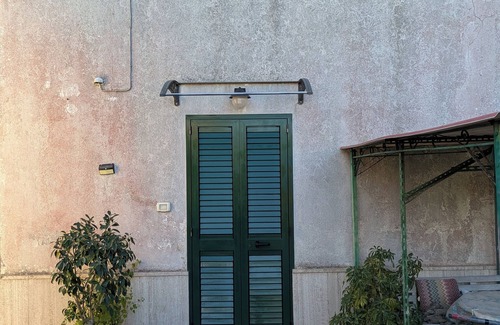 Scorrano Apartment | Casa Aurora - Restful garden and BBQ in the heart of Salento