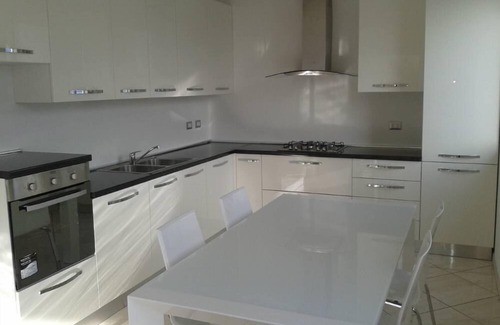 San Siro Apartment | CASA AZALEA Nice apartment with wonderful lake view