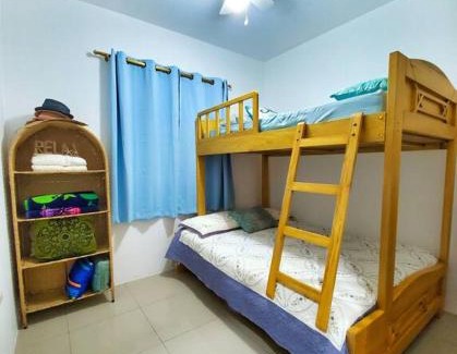 El Arenal House | Casa Azul - WiFi, Beach and Pool!