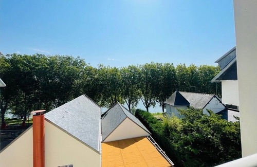 Les Hauts de Saint-Aubin Apartment | Casa Belle Rive - 4 rooms - Facing the river Maine