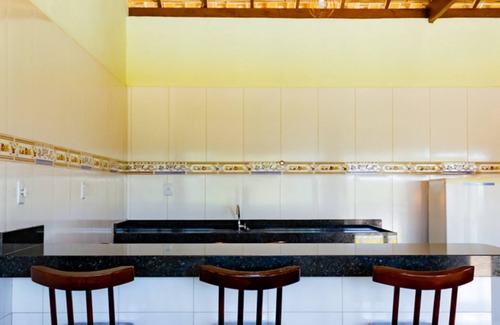 Confins House | Casa bem equipada com piscina,churrasqueira e WiFi