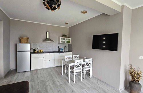 Matohanci Apartment | CASA BIANCA One-Bedroom Apartment with Balcony 1