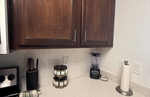 Frisco Apartment | Casa Bloom! WFH friendly , very close proximity to everything FUN in Frisco!