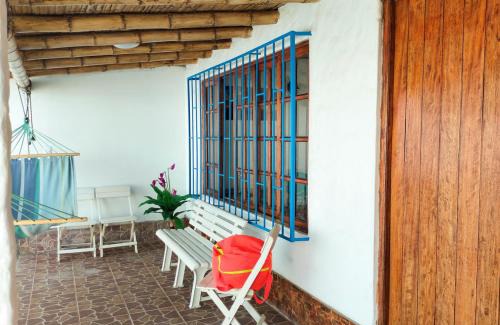 Cerro Azul House | Casa bonita en Playa Los Lobos