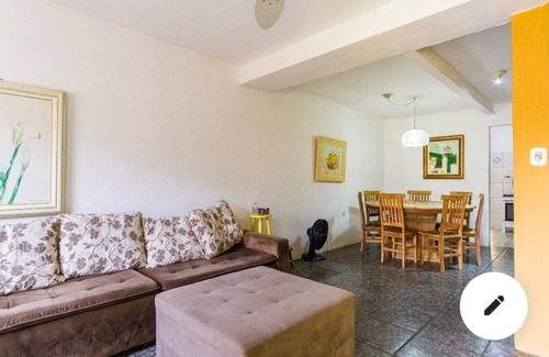 Cabore House | Casa Bromélia ! A 10 a 15 Minutos do Centro Caminhado