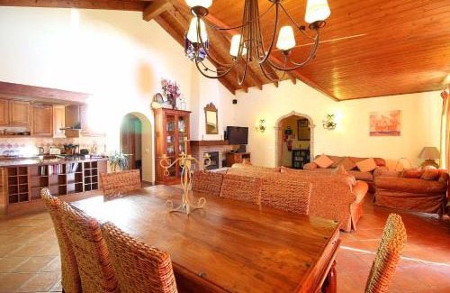 Carvoeiro Villa | Casa Bruella - Walk to beach Pool WiFi and BBQ
