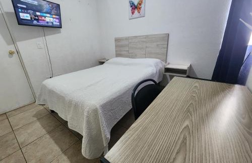 Hermosillo House | Casa céntrica, en privada con acceso controlado