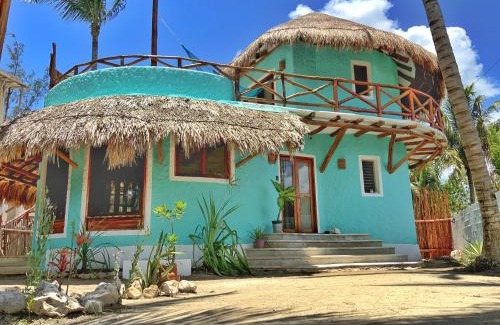 Isla Holbox House | Casa Cacahuate Holbox-Casa entera con jardin-Whole house with garden