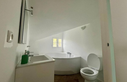 Caloura Condo | Casa Caloura Seaside Deluxe Accommodation & SPA